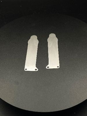 Các sản phẩm tùy chỉnh OEM sản xuất các bộ phận dập bằng thép không gỉ Tấm van