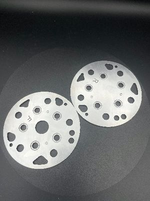 Cả thông số kỹ thuật và màu sắc đều được chấp nhận Các bộ phận dập phụ tùng ô tô tùy chỉnh