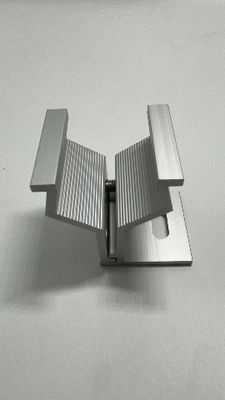 Sản phẩm quang điện hóa và đánh bóng của nhà máy Trung Quốc Chiếc máy CNC
