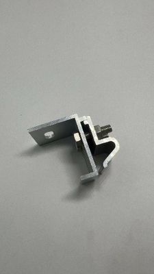Máy CNC chuyên nghiệp và đánh bóng các bộ phận trong các nhà máy Trung Quốc
